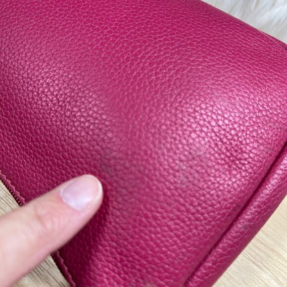 Longchamp Leather Shoulder Bag Iconic Style Women Purse Magenta Equestrian Small - Picture 16 of 16